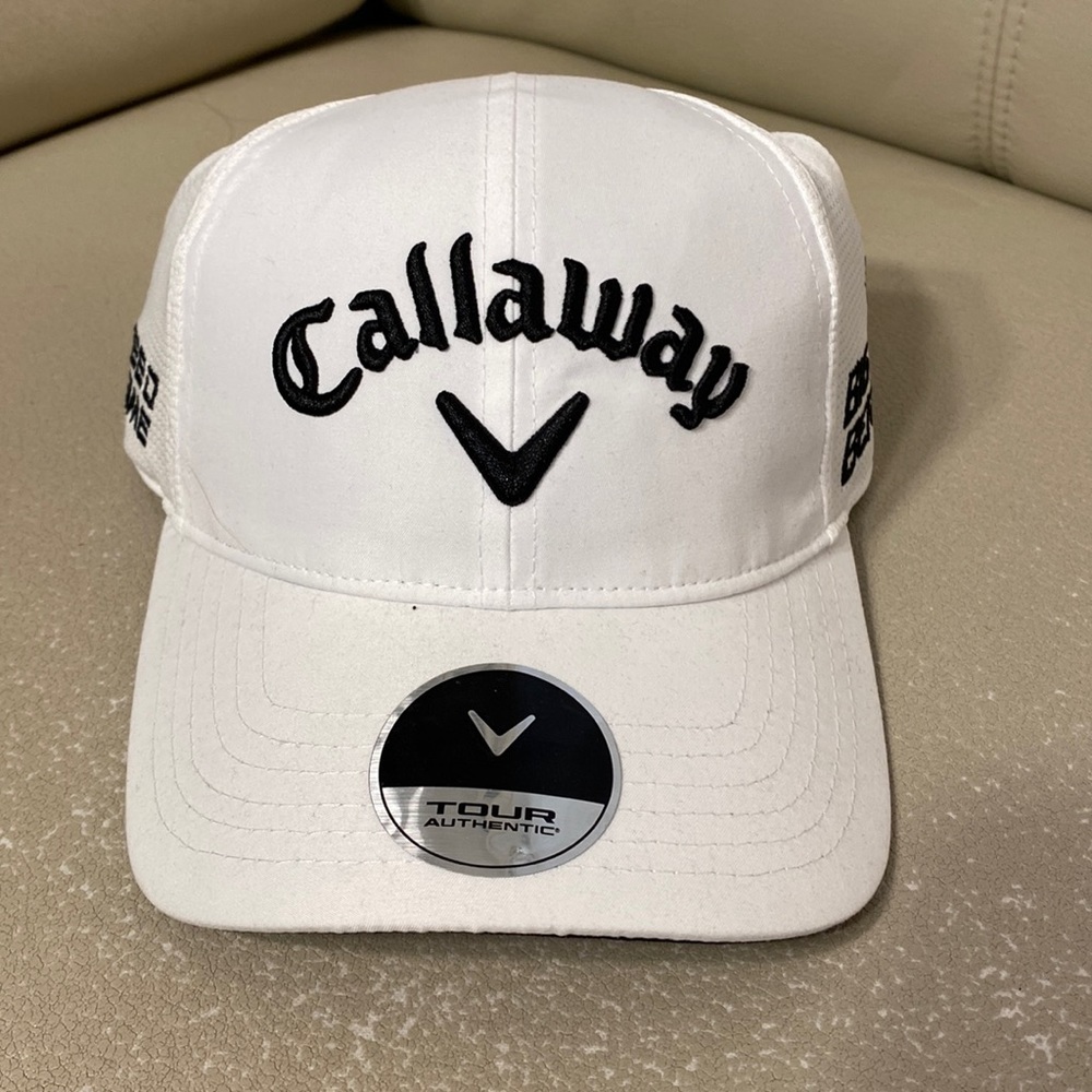 (Buy 2 hats, get 1 free clothing/hat) Callaway hat